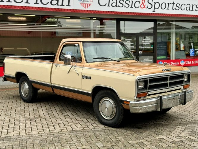 Dodge RAM D-350 1986 klasyk pickup silnik 360V8 odnowiony NOWA CENA ! I (1981-1993)