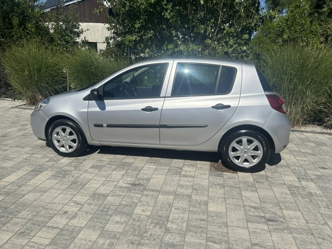 Renault Clio BEZWYPADKOWE !!! Niski oryginalny przebieg - BARDZO ZADBANE . III (2005-2012)