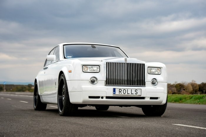 Rolls-Royce Phantom 6.7 V12 / 24' VOSSEN Phantom