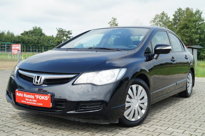 Honda Civic Salon PL II Gi WŁ.  od   10 ciu   lat 1,8 140 km VIII (2006-2011)