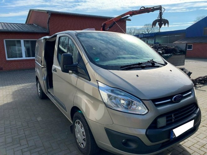 Ford Transit Custom 2,2Tdci 125 KM KAROSERIA