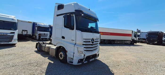 Mercedes actros