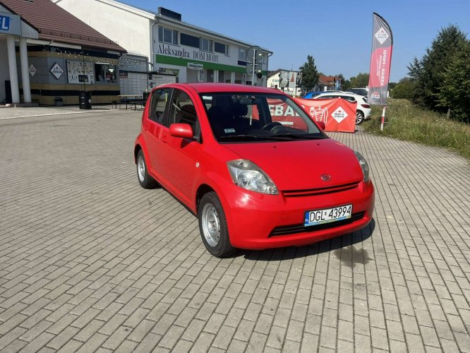 Daihatsu Sirion 1.0 Benzyna - 2005 rok II (2004-)