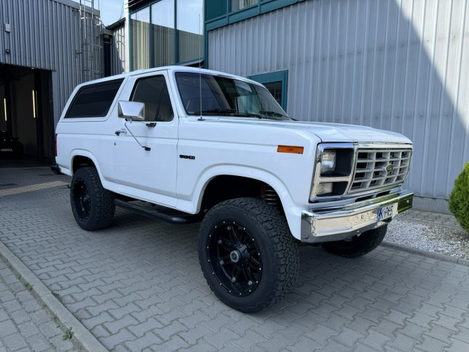 Ford Bronco III 5.0 V8 EDELBROCK. Bezwypadkowy. Po odbudowie. 7300 mil. III (1980-1986)