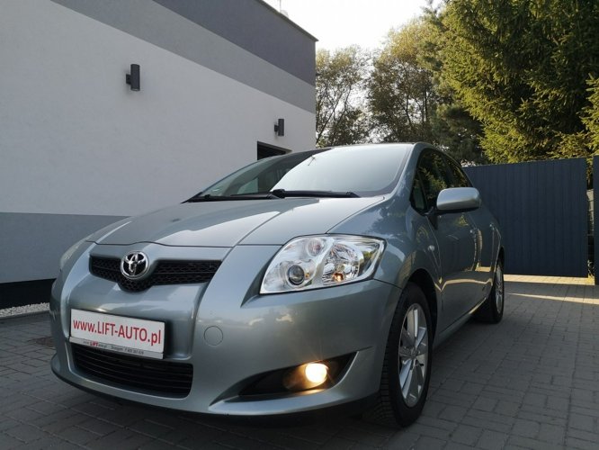 Toyota Auris 1.33 Benzyna 101KM Klimatronik LIFT Isofix  Servis Gwarancja I (2006-2012)