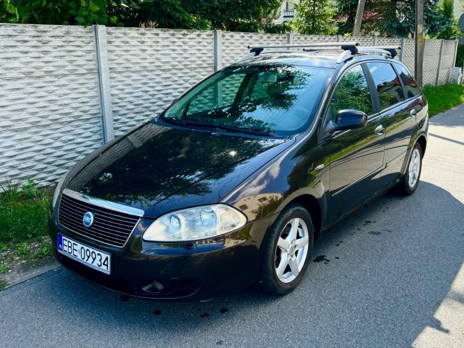 Fiat Croma 2.4 JTD 220 koni Kombi Automat II (2005-)