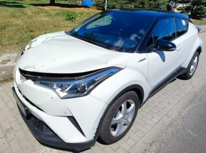 Toyota C-HR Toyota C Hr hybrid