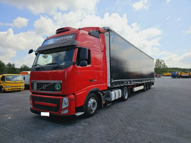 Volvo FH13 XXL 420 EURO 5 2011 r MEGA klima dachowa + KRONE FH13 XXL 420 EURO 5 2011 r MEGA low deck + KRONE