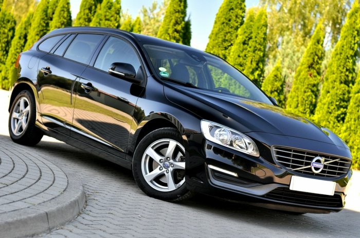 Volvo V60 2,0Hdi 181KM_D4_Lift_Led_Navi_Klima_Parktronik I (2010-2018)