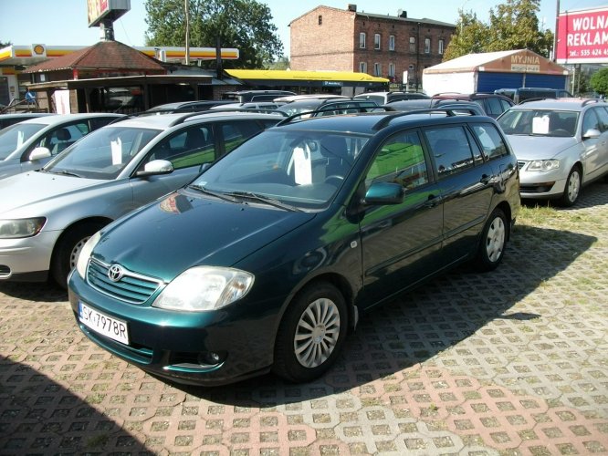 Toyota Avensis Pierwszy właściciel. Salon Polska II (2003-2009)