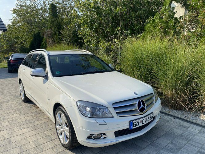 Mercedes C 180  Bardzo zadbana - 100% oryginalny przebieg W204 (2007-2014)