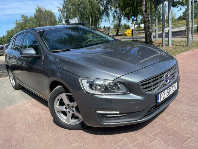 Volvo V60 2.0 150KM LIFTING Navi Led Niski Przebieg Serwis Zarejestrowany w PL! I (2010-2018)