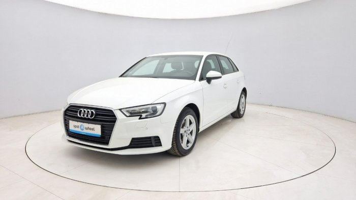 Audi A3 A3 1.5 35 TFSI  S-tronic 8V (2012-)