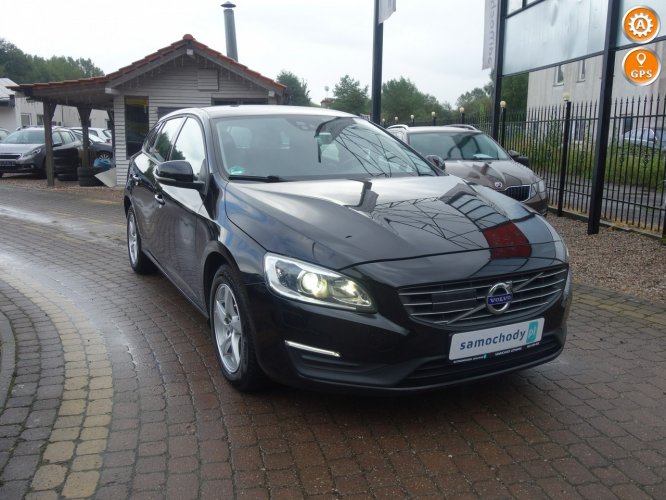 Volvo V60 Volvo V60 D3 2016 2.0 diesel 150 km automat xenon navigacja I (2010-2018)