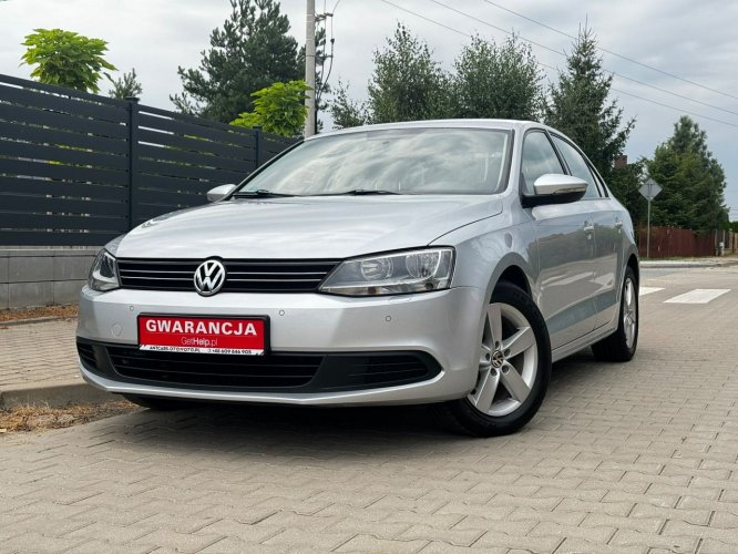 Volkswagen Jetta Comfortline klimatronik nowy rozrząd olej filtry gwarancja przebiegu A6 (2010-)