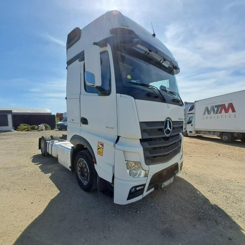 Mercedes Actros