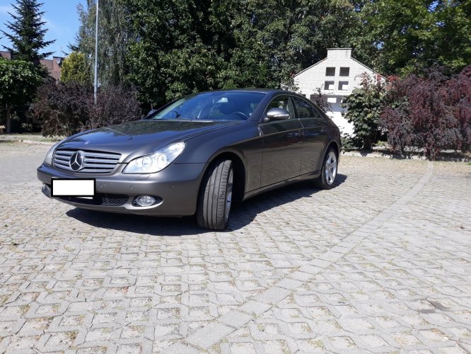 SPRZEDAM MERCEDESA CLS 550 V8 388KM ! ! !