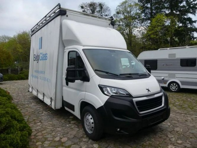 Peugeot Boxer 2,0 Hdi 165KM do przewozu szyb witryn okien paneli FV23%