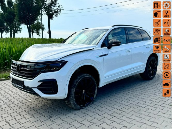 Volkswagen Touareg R-Line*4Motion*Pneumatyka*Hak*Masaże III (2018-)