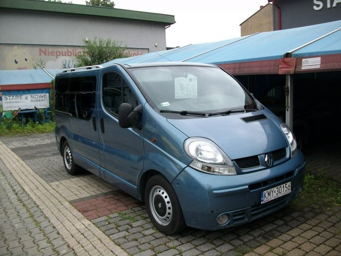 Renault Trafic Generation 7 osobowy II (2001-2014)