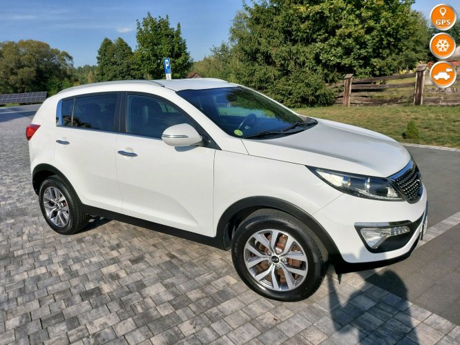 Kia Sportage 1.7 crd kamera Biała Perła navigacja III (2010-2015)