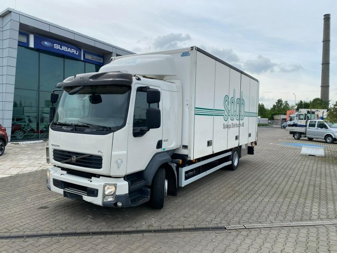 Volvo FL 240 OTWIERANY BOK / EURO 4 / 16 EP / MANUAL