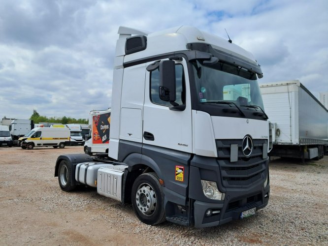 Mercedes Actros