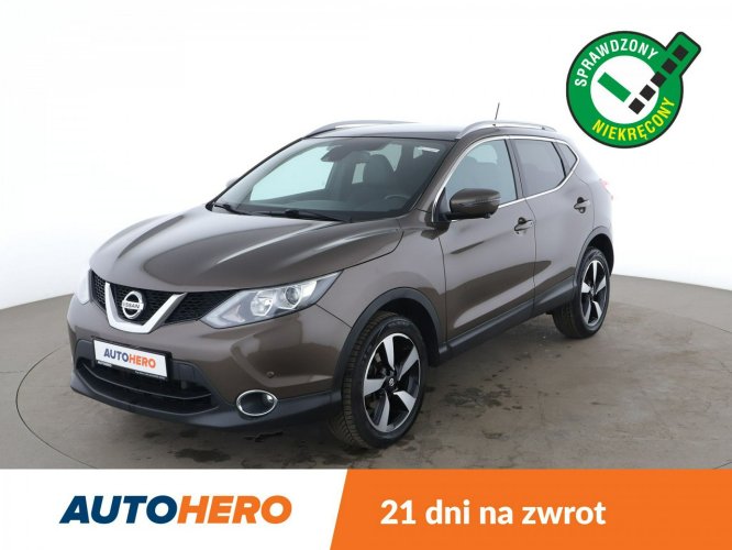 Nissan Qashqai Panorama, PDC, Kamera cofania, Pogrzewane fotele, bluetooth II (2013-2021)