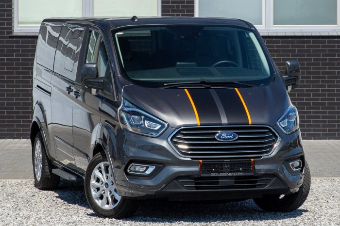 Ford Custom Tourneo *DŁUGI* 8-OSOBOWY aluminiowe koła podgrzewane fotele