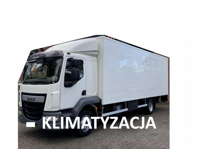 DAF LF 180 EURO 6 KONTENER 18PALET WINDA KLAPA SPROWADZONY DAF LF 180 Euro 6 kontener TYLKO 317 tys.km!!  !ładowność 8730 kg !