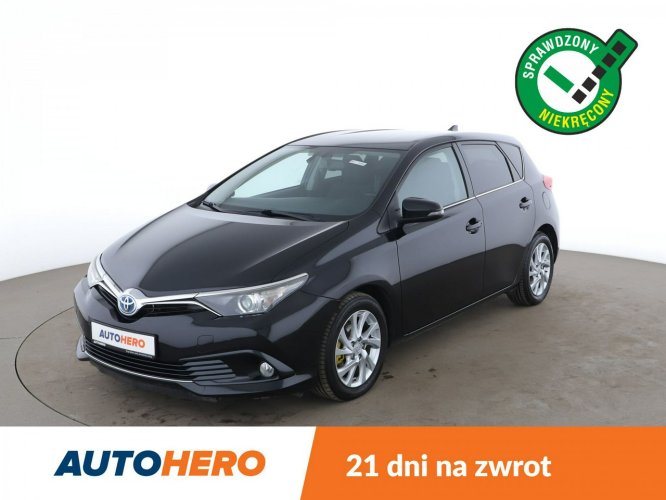 Toyota Auris hybryda/automat/navi/Bluetooth/tempomat/PDC II (2012-)