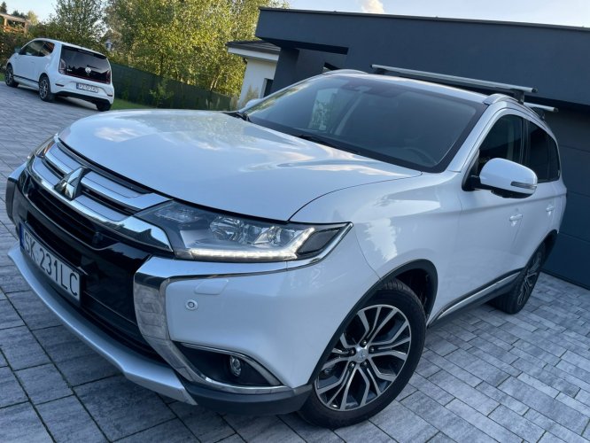 Mitsubishi Outlander 2.0 4x4 Automat 7 Osób Najbogatsza Wersja Salon Niski Przebieg 2xKOŁA! III (2012-)