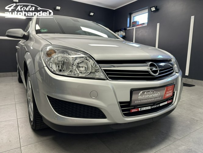 Opel Astra Opel Astra H Kombi 1.8 Benz 140KM Zadbana Po Ołatach 139 tys km H (2004-2014)