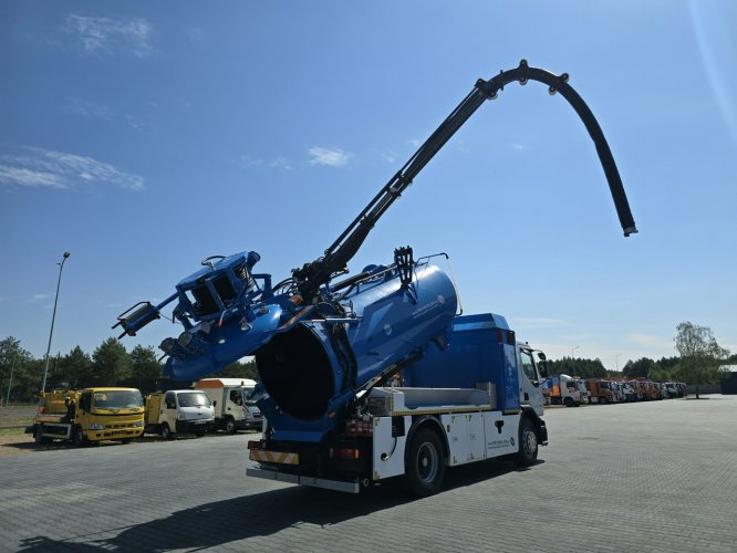 Renault WUKO RIVARD do zbierania odpadów płynnych separatorów WUKO asenizacyjny separator beczka odpady czyszczenie kanalizacja