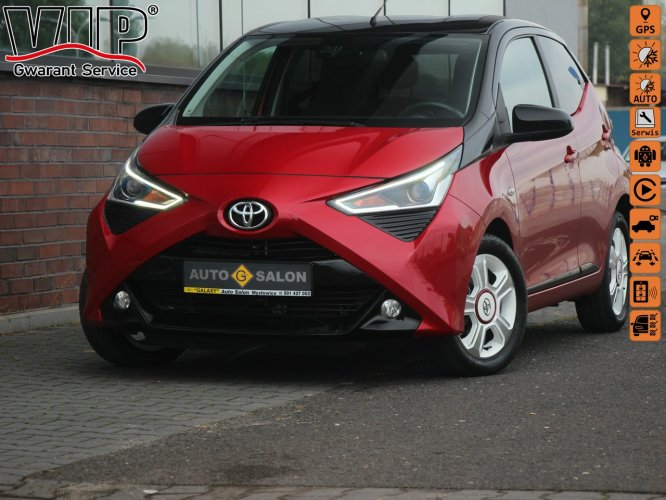 Toyota Aygo Navi*Radar*AsysToru*Klimatr*Kamera*Esp*Led*BT*Alu*Android*Gwar VGS!!! II (2014-)