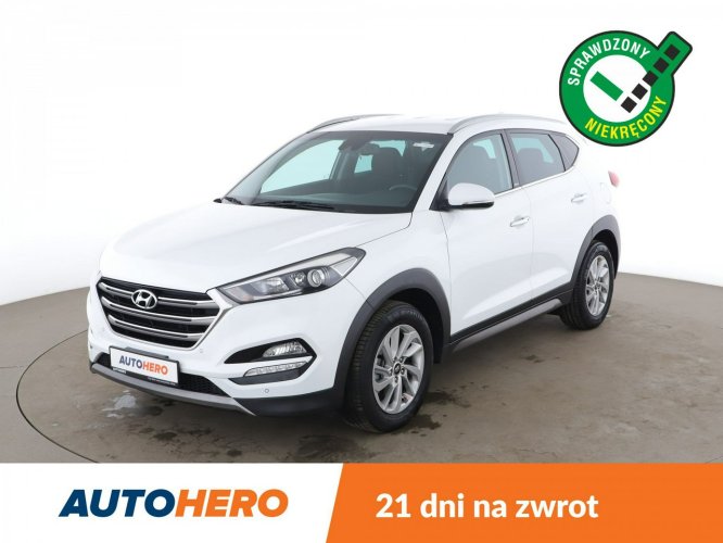 Hyundai Tucson 4x4, automat, navi, klima auto, grzane fotele i kanapa, kamera i czujn III (2015-2020)