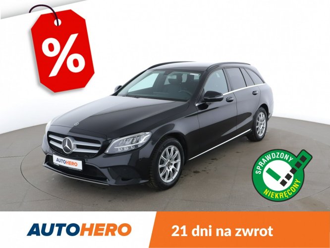 Mercedes C 180 GRATIS! Pakiet Serwisowy o wartości 2000 zł! W205 (2014-)