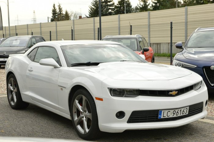 Chevrolet Camaro Super stan. V (2009-)