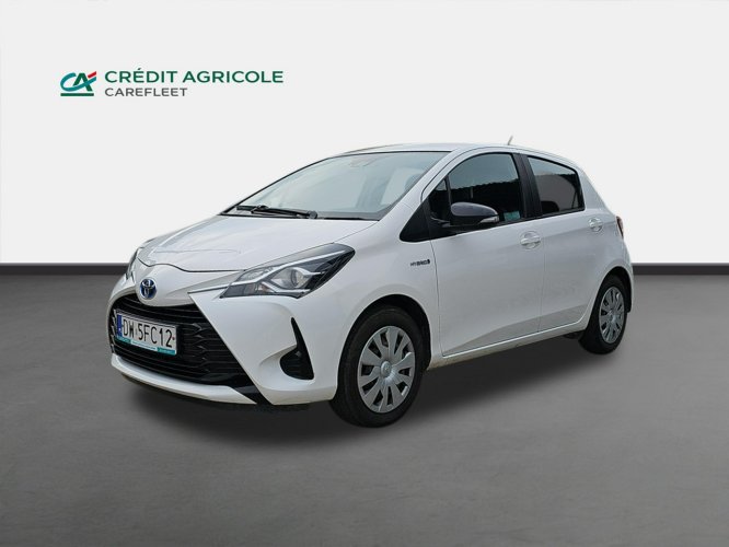 Toyota Yaris Toyota Yaris Hybrid 100 Active Hatchback dw5fc12 III (2011-2019)