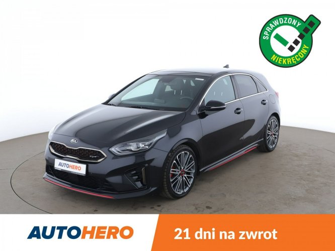 Kia Cee'd automat, full LED, navi, klima auto, skóra/alcantara, panorama III (2018-)