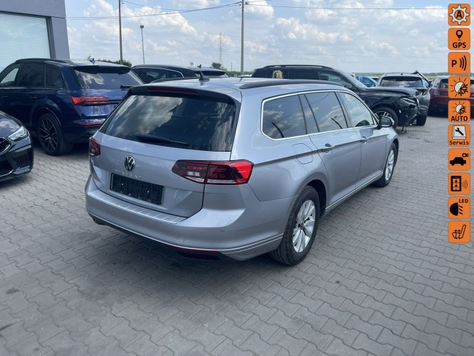 Volkswagen Passat Navi Climatronic Kamera cofania B8 (2014-2023)