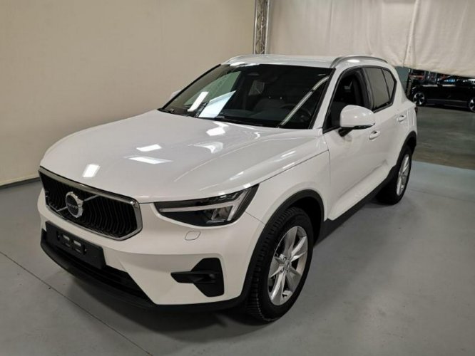 Volvo XC 40 Volvo XC40 Core B3 Mild-Hybrid