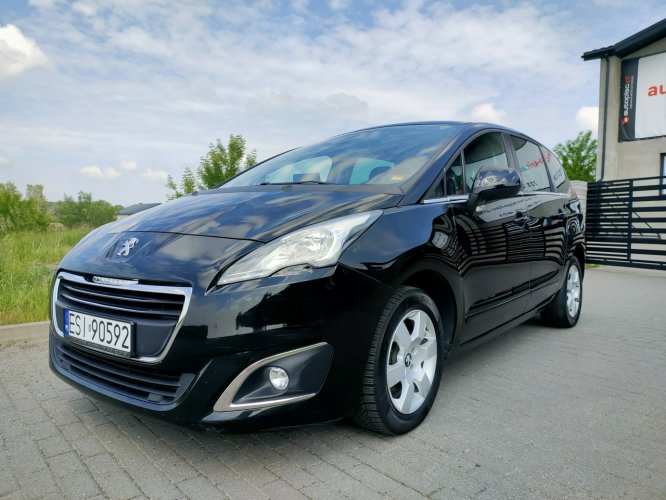 Peugeot 5008 1,6 HDI 120KM Klimatronik Nawigacja Bezwypadkowy Serwisowany I (2009-2017)