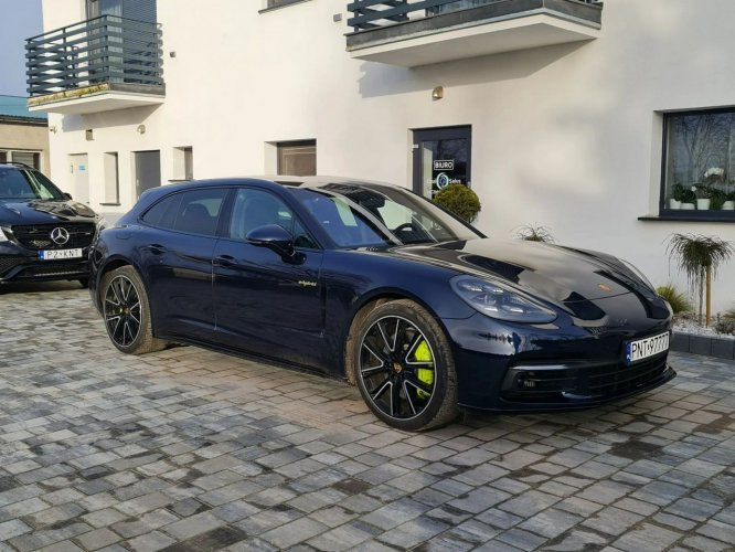 Porsche Panamera 462KM Sport Turismo 4 E-Hybrid SkrętnaOś Kamery Radary Dociągi Wentyle