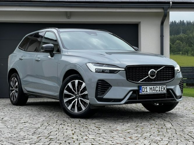 Volvo XC 60 R-DESIGN, DARK PLUS, 4WD, MEGA KOLOR, GWARANCJA PRODUCENTA! II (2017-)