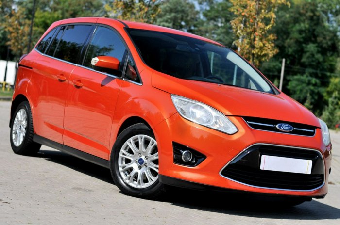 Ford Grand C-MAX 1,6Tdci 115KM Navi Skóra Klimatronik Parktronik