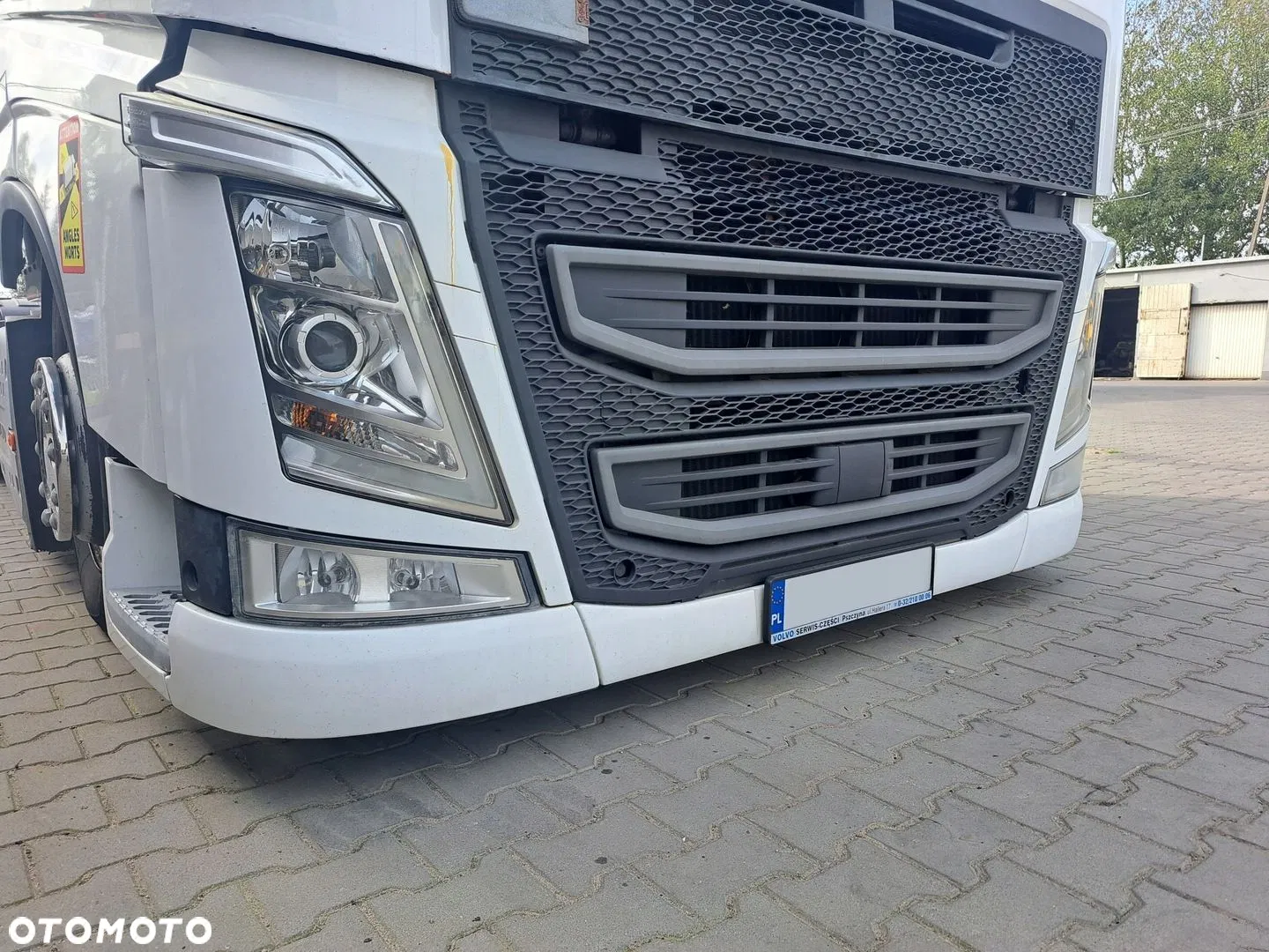 KOMPLETNY PRZÓD LAMPA ATRAPA GRILL BELKA ZDERZAK XENON VOLVO FH 4 EURO 6