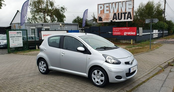 Toyota Aygo Bardzo zadbane autko/Sprawna klimatyzacja/2 komplety kół I (2005-2014)