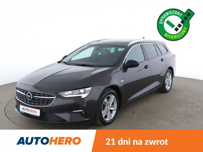 Opel Insignia automat navi hak kamera panorama grzane fotele FullLED B (2017-)