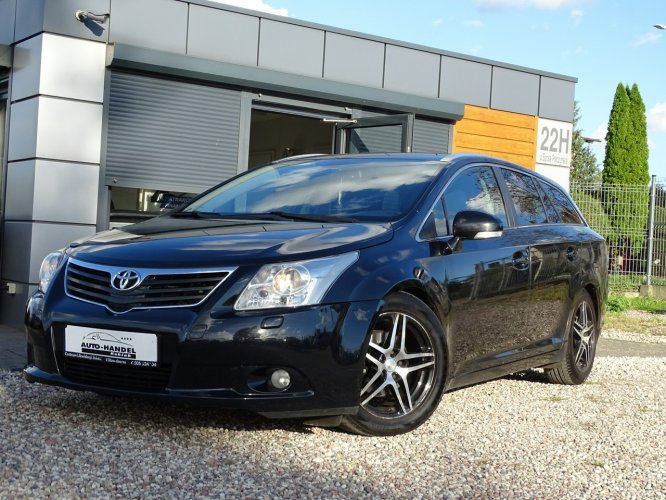 Toyota Avensis 2.0d4d(126KM) Fajny Stan!!! III (2009-)